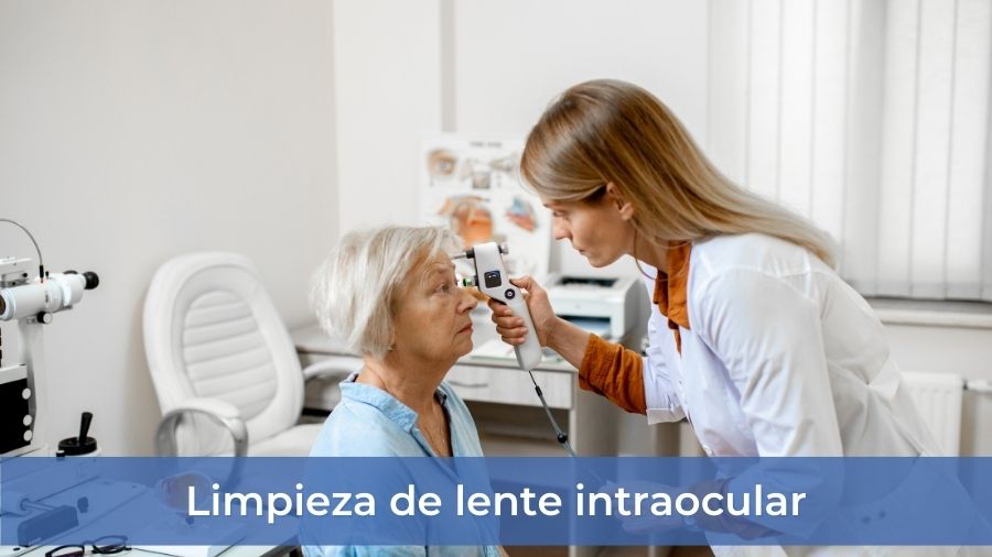 Limpieza lente intraocular